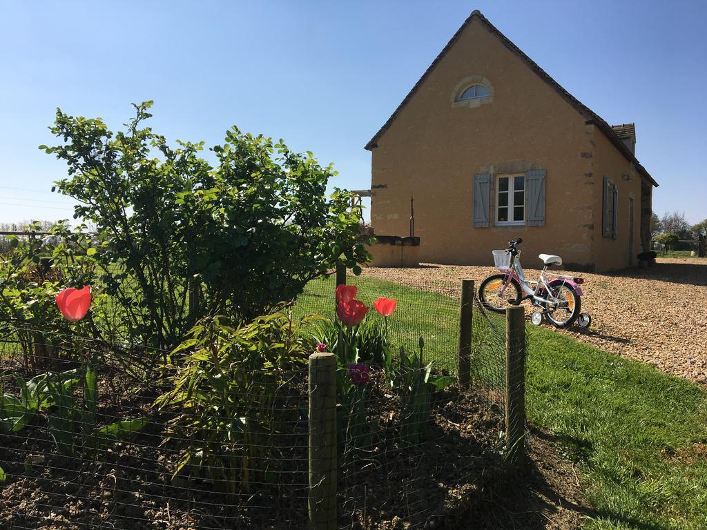 Gite De La Hertaudiere Montbizot Екстер'єр фото